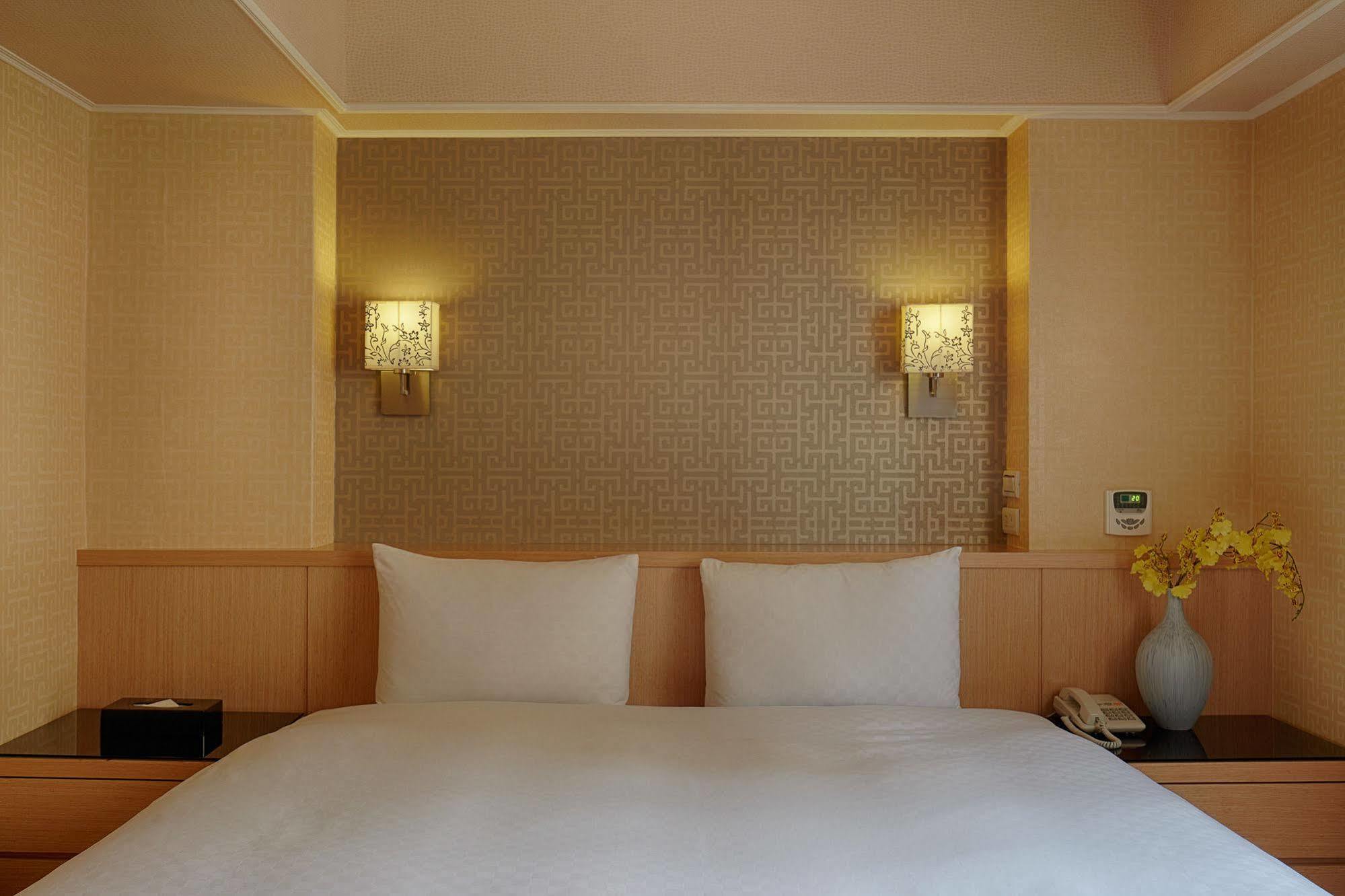 Good Life Hotel - Shang Hwa Tajpej Buitenkant foto