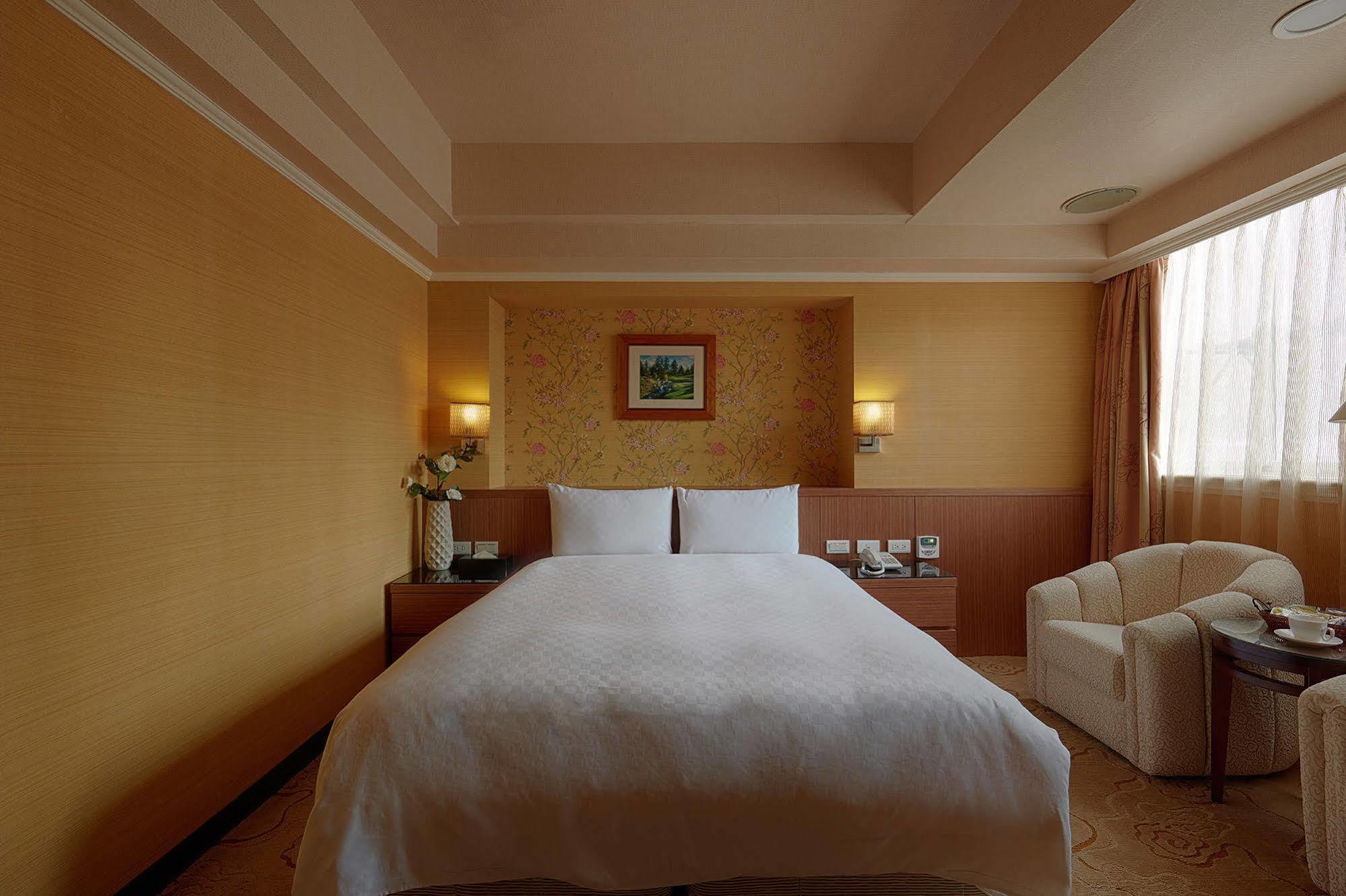 Good Life Hotel - Shang Hwa Tajpej Buitenkant foto